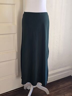 Time and Tru Forest Green Maxi Skirt